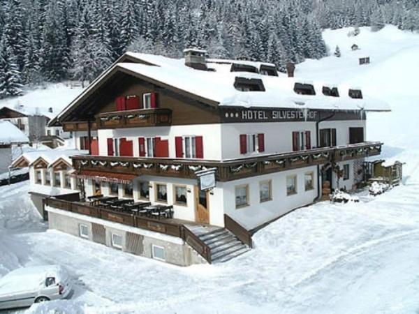 דוביאקו Hotel Silvesterhof מראה חיצוני תמונה